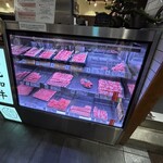 和牛放題の殿堂 秋葉原 肉屋横丁 焼肉 - 
