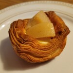 boulangerie　ASH - 白桃のクロワッサン