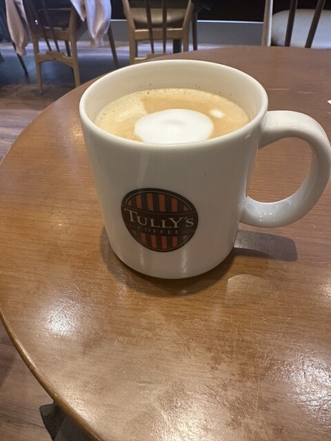 TULLY'S COFFEE Jeishieio Osakabyointen photo 3