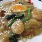 渚園 - 海老2尾、卵、いろんな野菜が入って