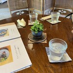 里山のカフェ ににぎ - 