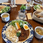 里山のカフェ ににぎ - 