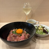 Uomi - 