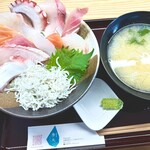 海鮮料理　秀丸 - 