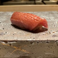 鮨 由う - 