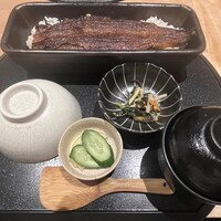 うなぎ四代目菊川 東京駅黒塀横丁店 - 
