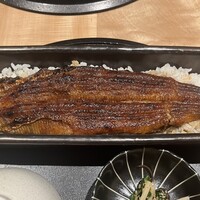 うなぎ四代目菊川 東京駅黒塀横丁店 - 