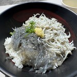 田子の浦港 漁協食堂 - 