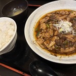 四川麻婆専門店 ホントのしあわせ - 