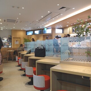 ドトールコーヒーショップ_2