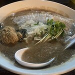 ラーメン・豚足 太吉 - 煮干し豚骨950円➕全粒粉麺変更20円