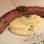 ヌガ - 自家製ソーセージ