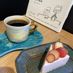 カラフルコーヒー - コーヒー☕️と いちご ババロアで 癒しTime❤️