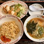 餃子の王将 - 料理写真:ランチセット