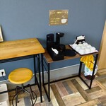 はーちゃん食堂 - 無料のコーヒー（写真を撮った時点ではまだコーヒーは沸いていなかった様です）