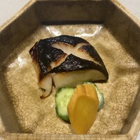鮨 無垢/鮨 白銀 - 