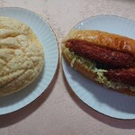 オーロール 東城屋 - メロンパンとコロッケパン