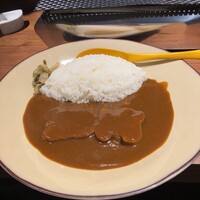 個室焼肉 夢幻邸 - 牛タンカレー（ランチ）　¥1200