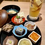 青森の肉と野菜 やだらめぇ 高田馬場店 - 