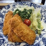 モンブラン喫茶店 - アジフライとアスパラの天ぷら。