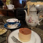 アンティーク珈琲館　魔女のランプ - 