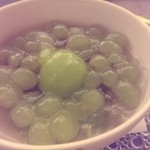 日本料理 晴山 - ぶどうてんこ盛り、皮剥かなくてもそのまま食べることができます