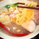 手打ち正麺 Hachimitsu - 