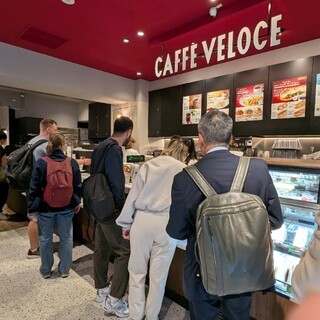 カフェ・ベローチェ_2