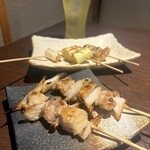 日本酒と海鮮と焼き鳥 個室居酒屋 縁や - 手前やげんなんこつ！