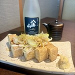 日本酒と海鮮と焼き鳥 個室居酒屋 縁や - 栃尾揚げ（生姜葱）