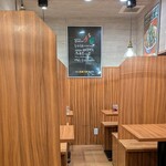 なにわの五味八珍ラーメン - 内観