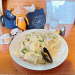 ちゃんぽん慶造 - 野菜の芯まで無駄なく使われて
食材を大事にするお店はいいですね◎