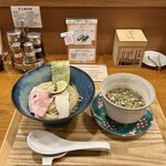 中華そば らんたん - 