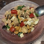 GINZA 過門香 - 銘柄鶏とカシューナッツ炒め