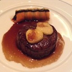 RESTAURANT GUY SAVOY - American Prime Beef Tenderloin, Braised Paleron and Baby Heirloom Carrot 