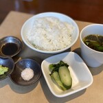 小石川 中勢以 - 