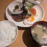 社 - 焼魚定食　700円