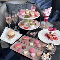 DINING & BAR TABLE 9 TOKYO - 