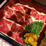 馬桜 - 酢飯の上にシャブ肉！ワサビ醤油で！