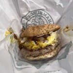 ラッキーピエロ ベイエリア本店 - 