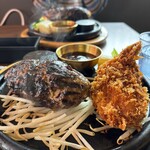 炭火ハンバーグ 肉焼き亭 - 