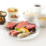 トラジ ビナ ガーデンズ テラス - 