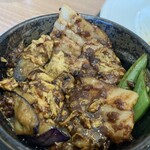 CHINESE DINING 瑞 - 茄子バラ肉丼