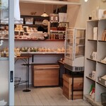 ショウゾウ コーヒー ストア - 女子は誰もが目がハートになる店内。センス良すぎ。