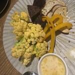 幻の和牛と三崎港直送鮮魚 モルゲン 横浜駅前店 - 