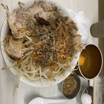 ラーメン荘 歴史を刻め 下新庄本店 - 