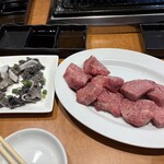 焼肉やっちゃん - 