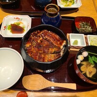 ひつまぶし名古屋備長 丸ビル店 - 