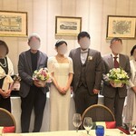 294372520 - 