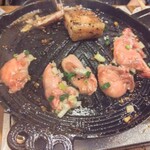 生ラムジンギスカン めいごる - ✨ラムタン✨初めての部位、サクッとしていて美味